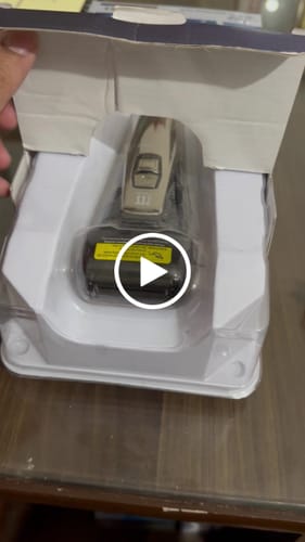 Customer video review of Lot Imported Nikai Foil Shaver - NK-7119