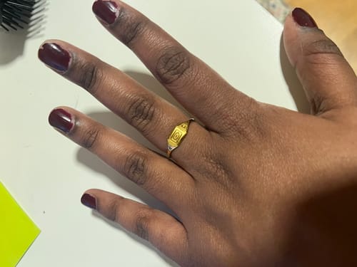 Customer photo review of Gold Adaline Ring