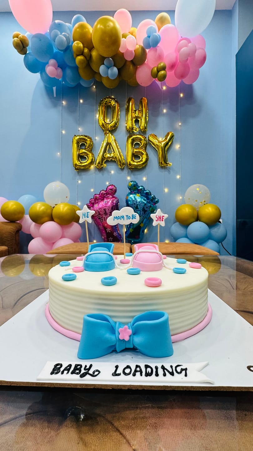 Customer photo review of Baby Shower Shoes Design Cake