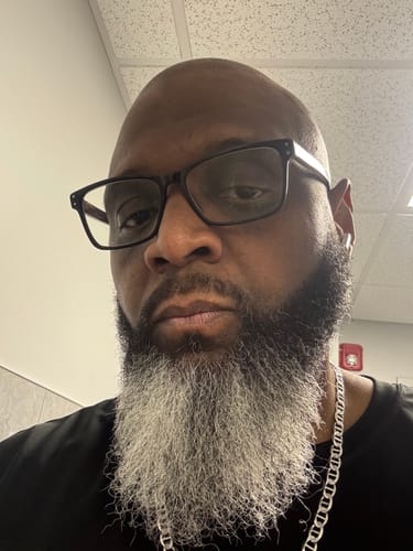 Customer photo review of Complete Beard Care Kit
