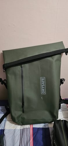 Customer photo review of Mochila Outdoor PUELO TPU 25 Lts 100% Impermeable DRYSAFE Verde
