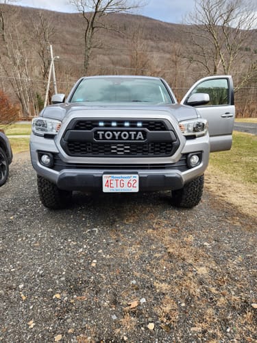 Customer photo review of 2016-2023 TOYOTA TACOMA TRD PRO GRILL