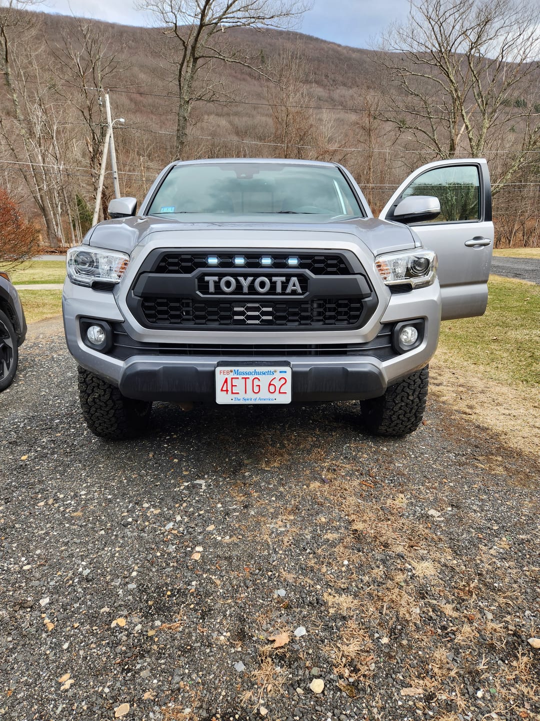 Customer photo review of 2016-2023 TOYOTA TACOMA TRD PRO GRILL