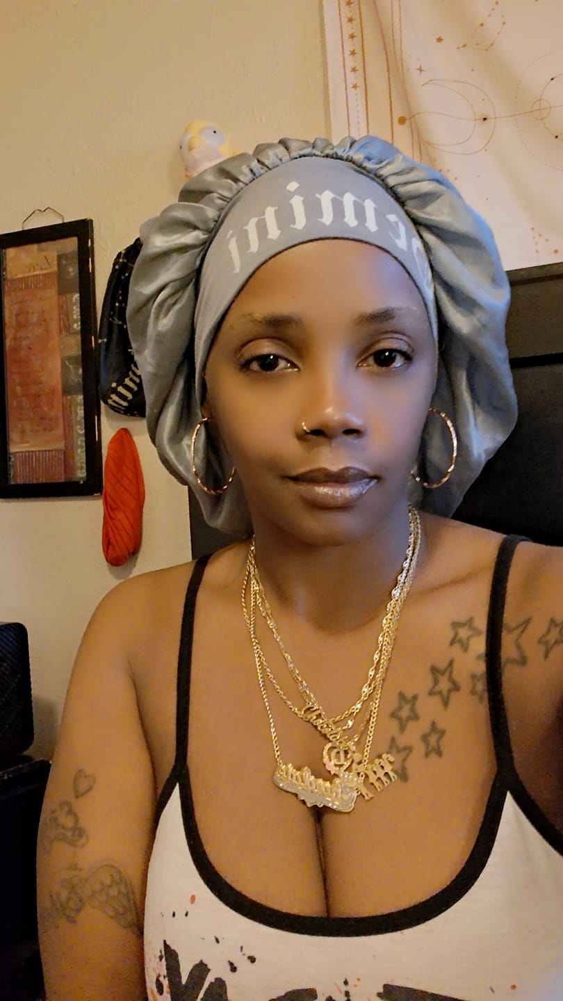 Customer photo review of Double Plated Royal Name Necklace w/ Cuban Chain