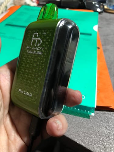 Laëtitia F. review of Randm Tornado 20000 Puffs Disposable Vape image 1 out of 1