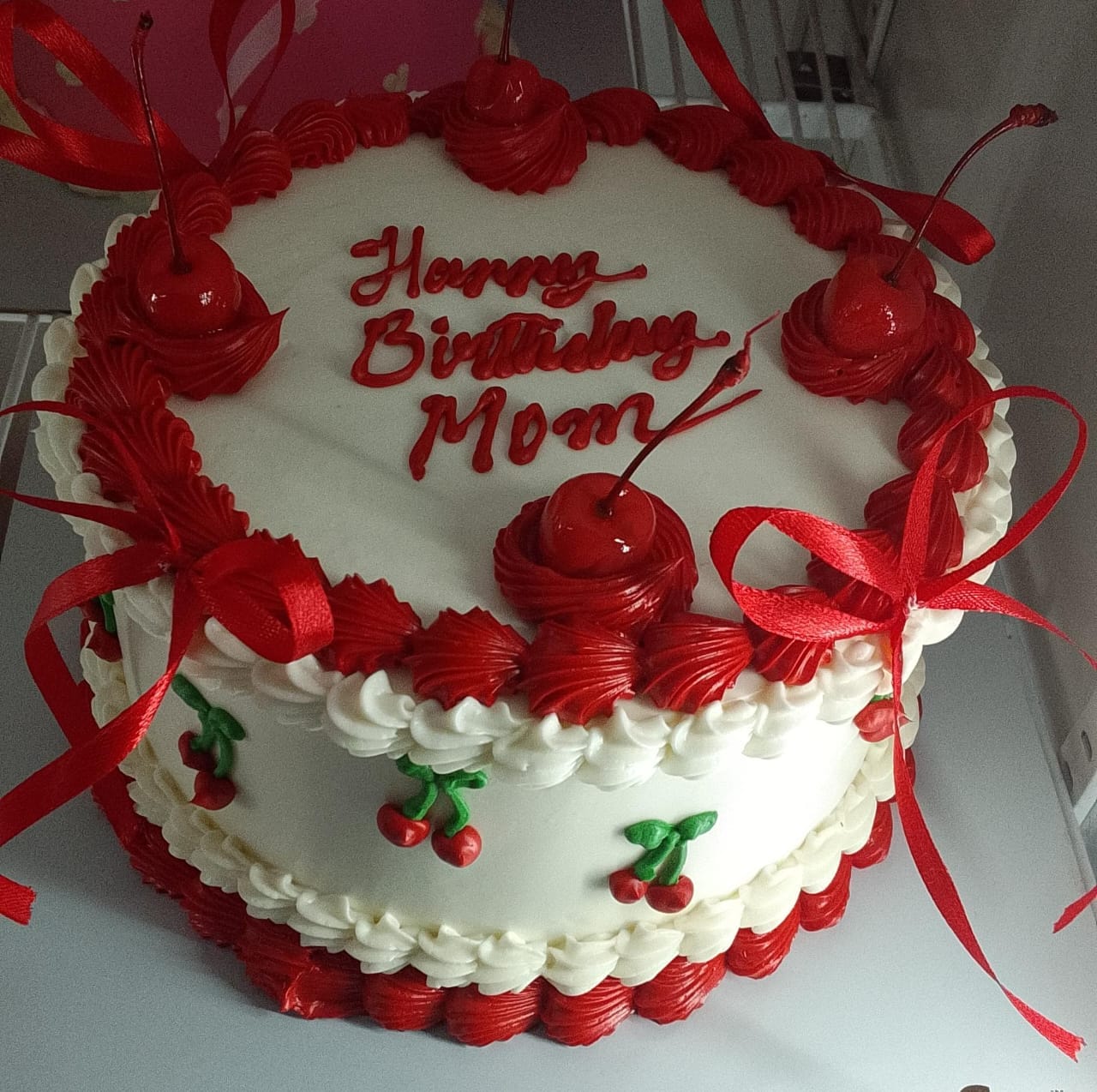 Customer photo review of Cherry Vintage Cake