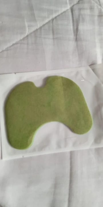 Customer photo review of All-Natural Herbal Knee Patch