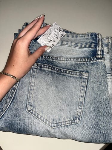 Customer photo review of CLARA JEANS