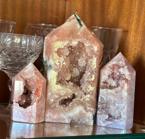 Customer photo review of Lepidolite Ring Holder