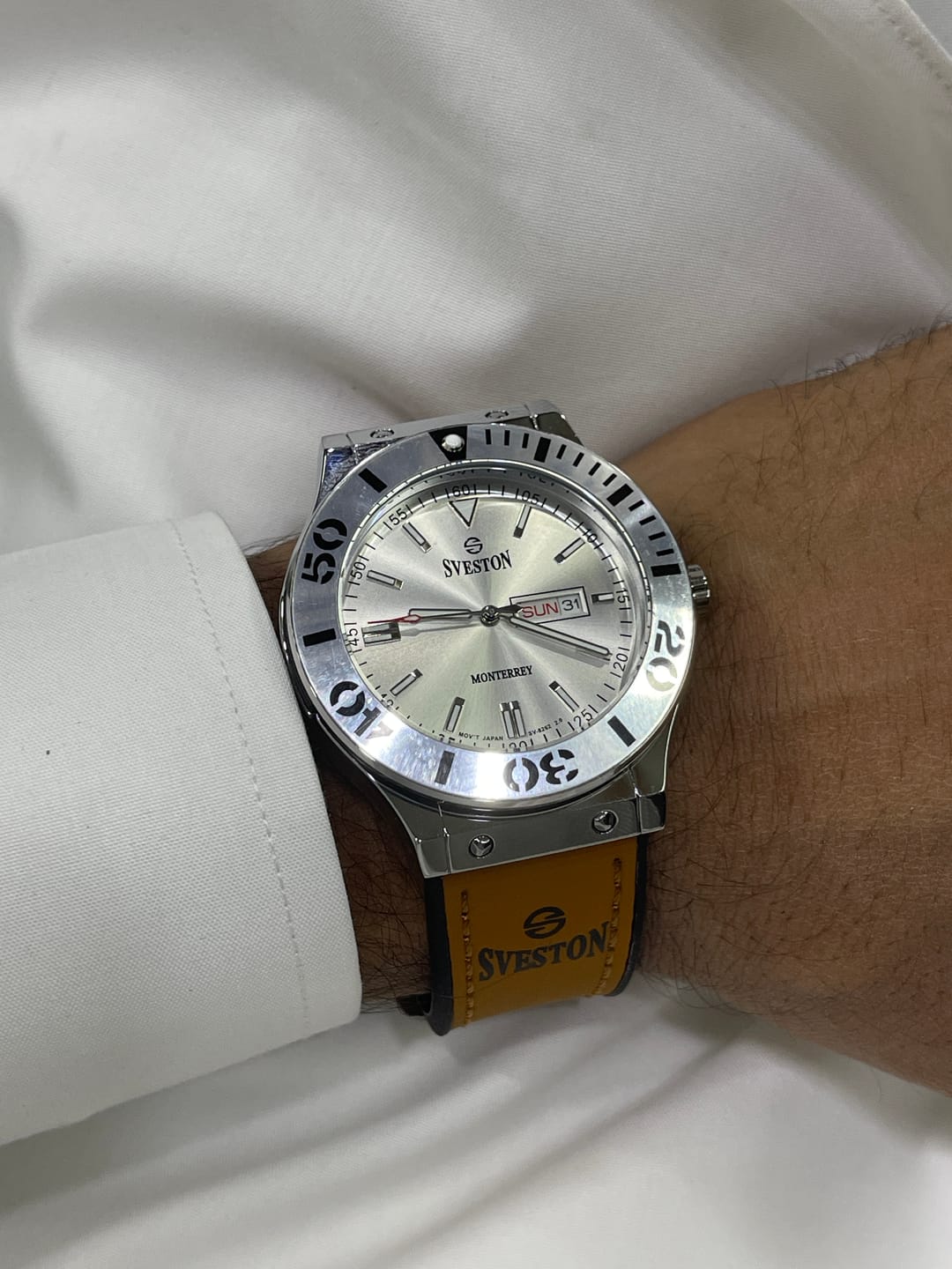 Customer photo review of Monterrey