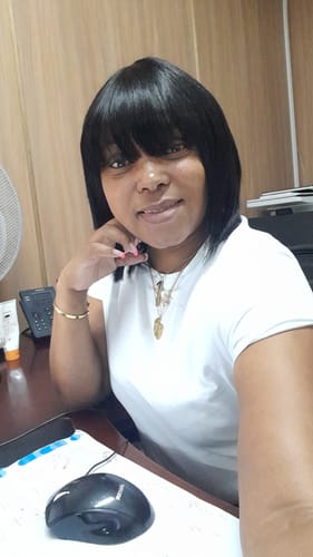 Customer photo review of Brazilian Fringe Bob - 8"