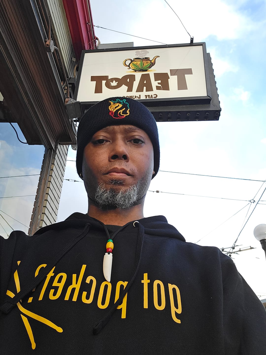 Customer photo review of Elite Drum Hoodie (Black/Gold)