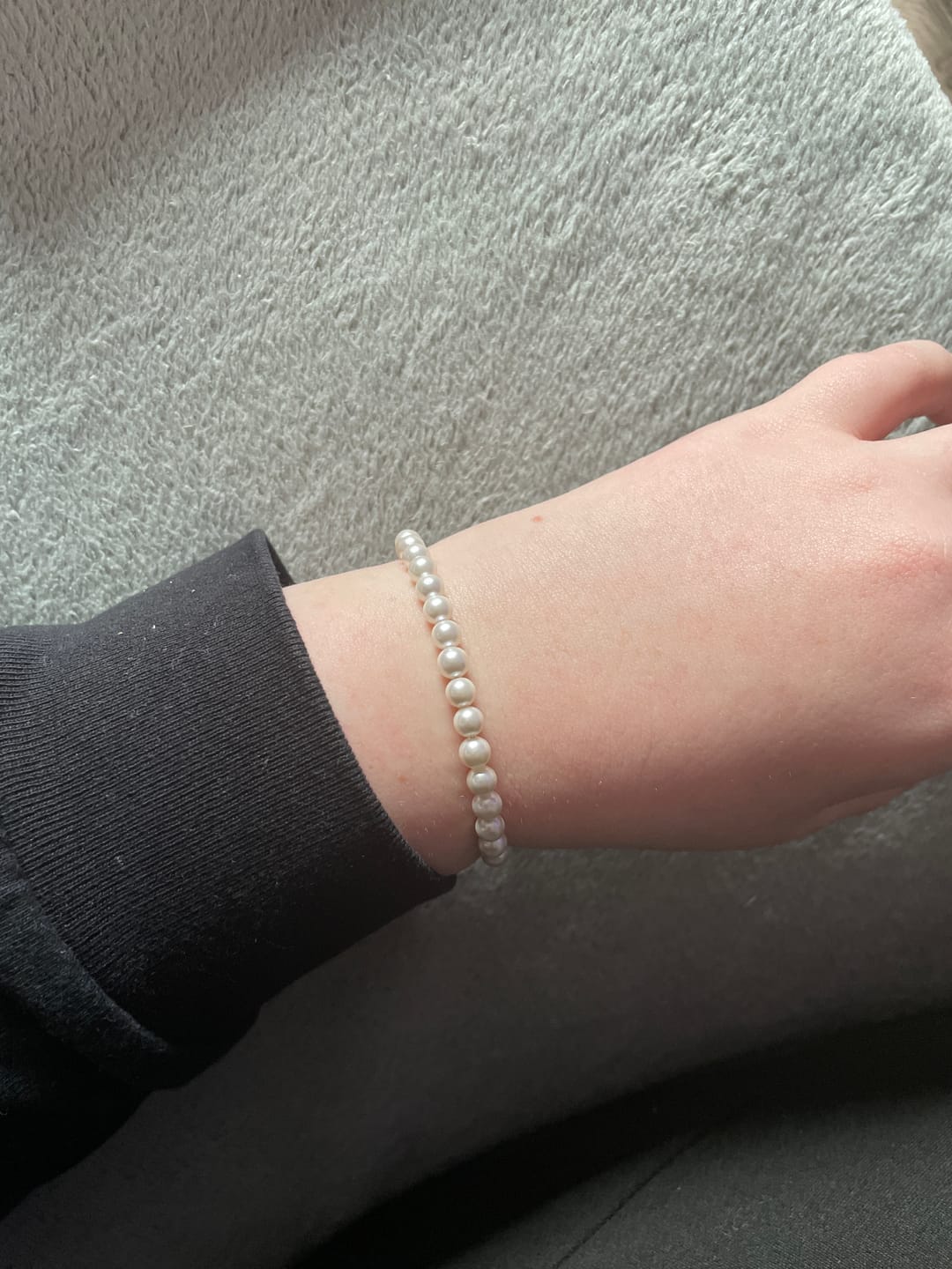 Customer photo review of Jacinta Perlenarmband | 18K vergoldet