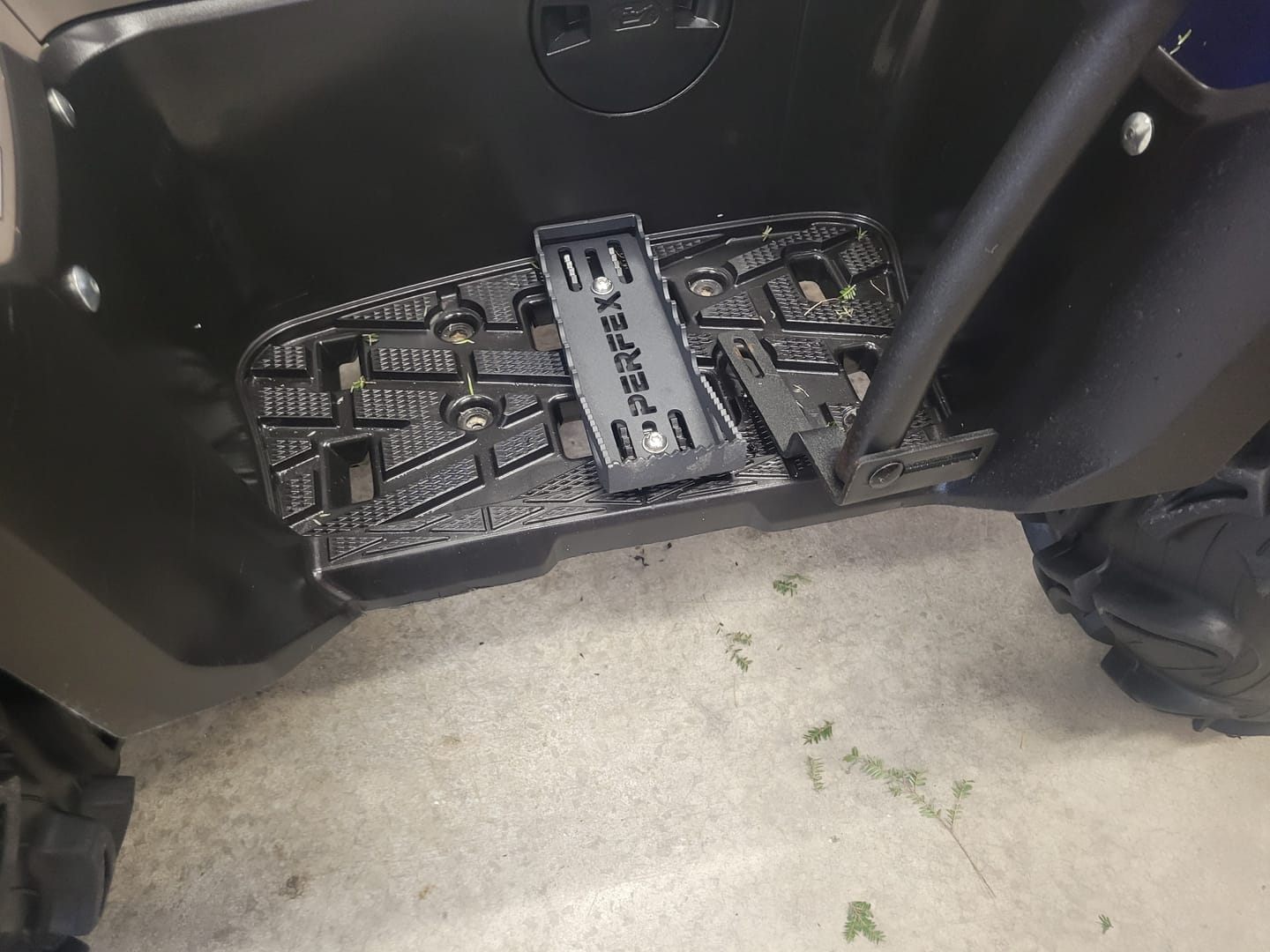Customer photo review of Footwell Skid Plate Kit — Yamaha Grizzly 550/700 (2007+)