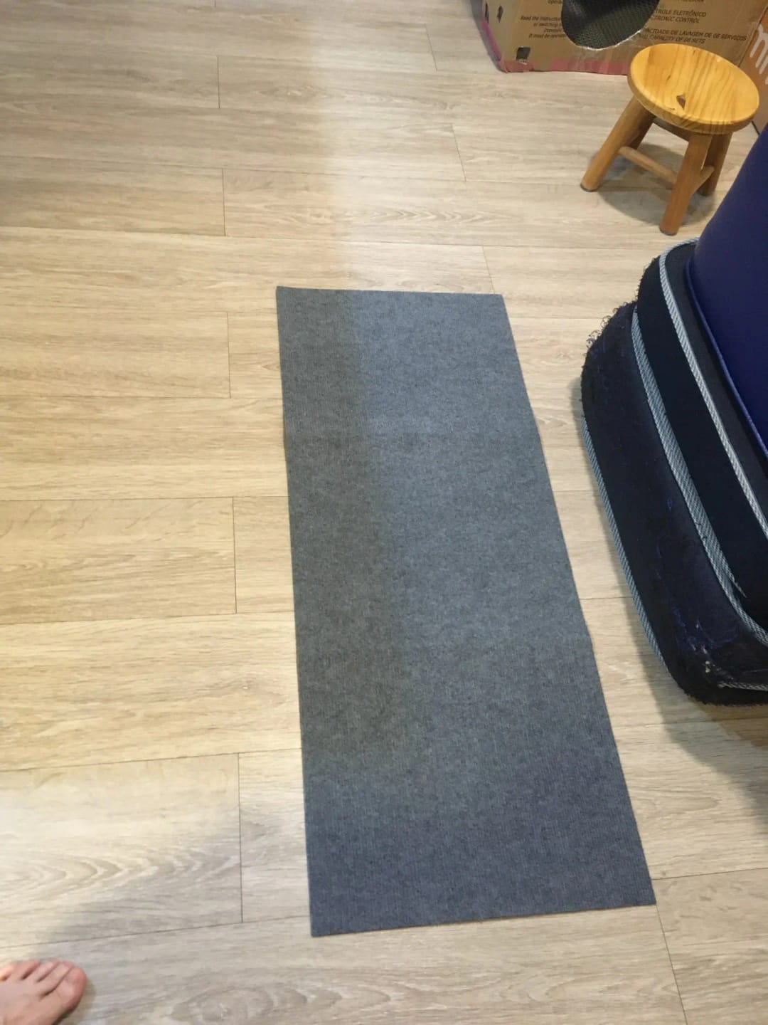 Customer photo review of Multifunctional Cat Scratching Carpet