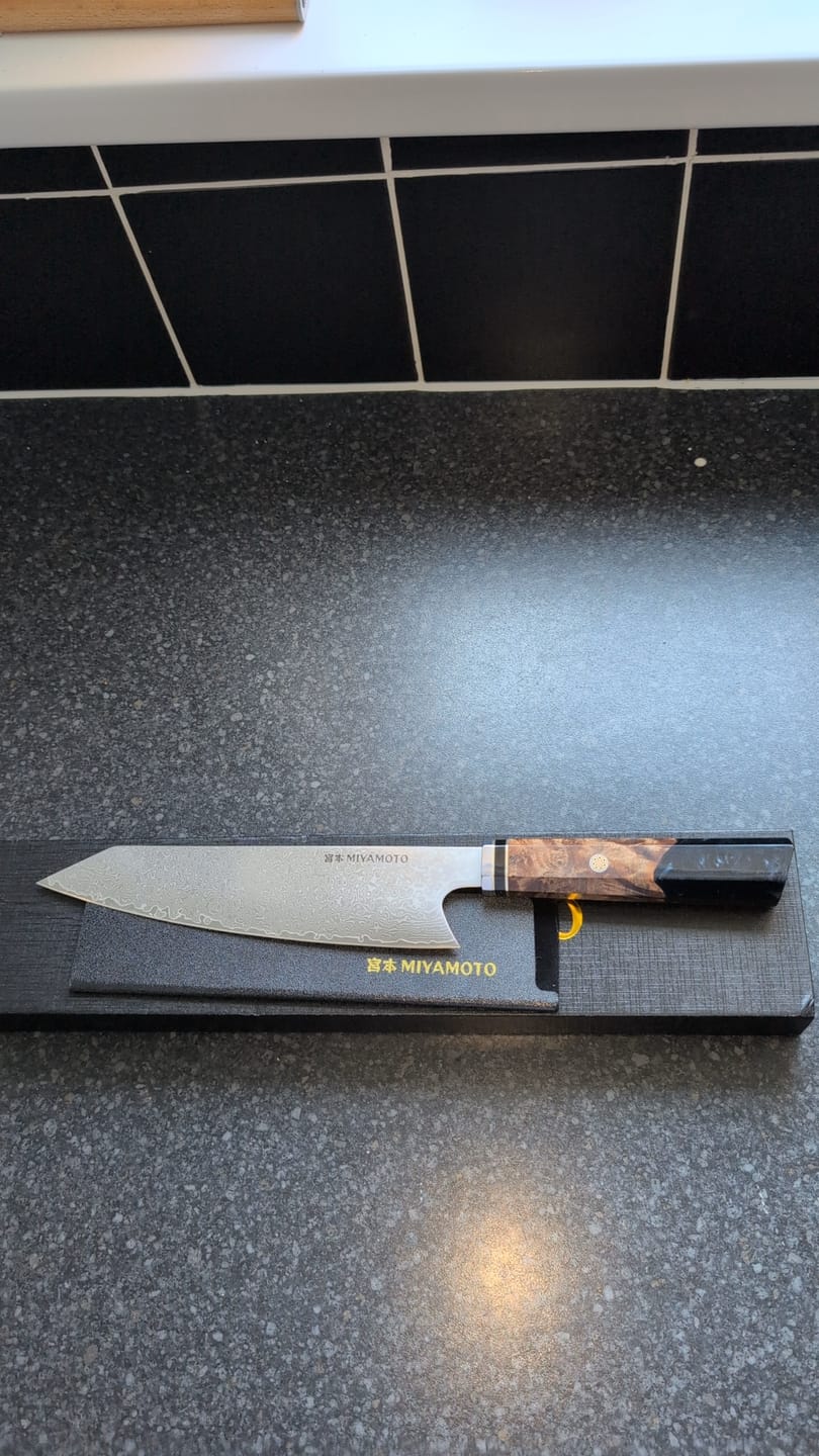 Customer photo review of Miyamoto Damascus Kiritsuke Chef Knife (Blue)