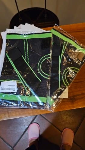 Customer photo review of Compression Knee Support Sleeve
