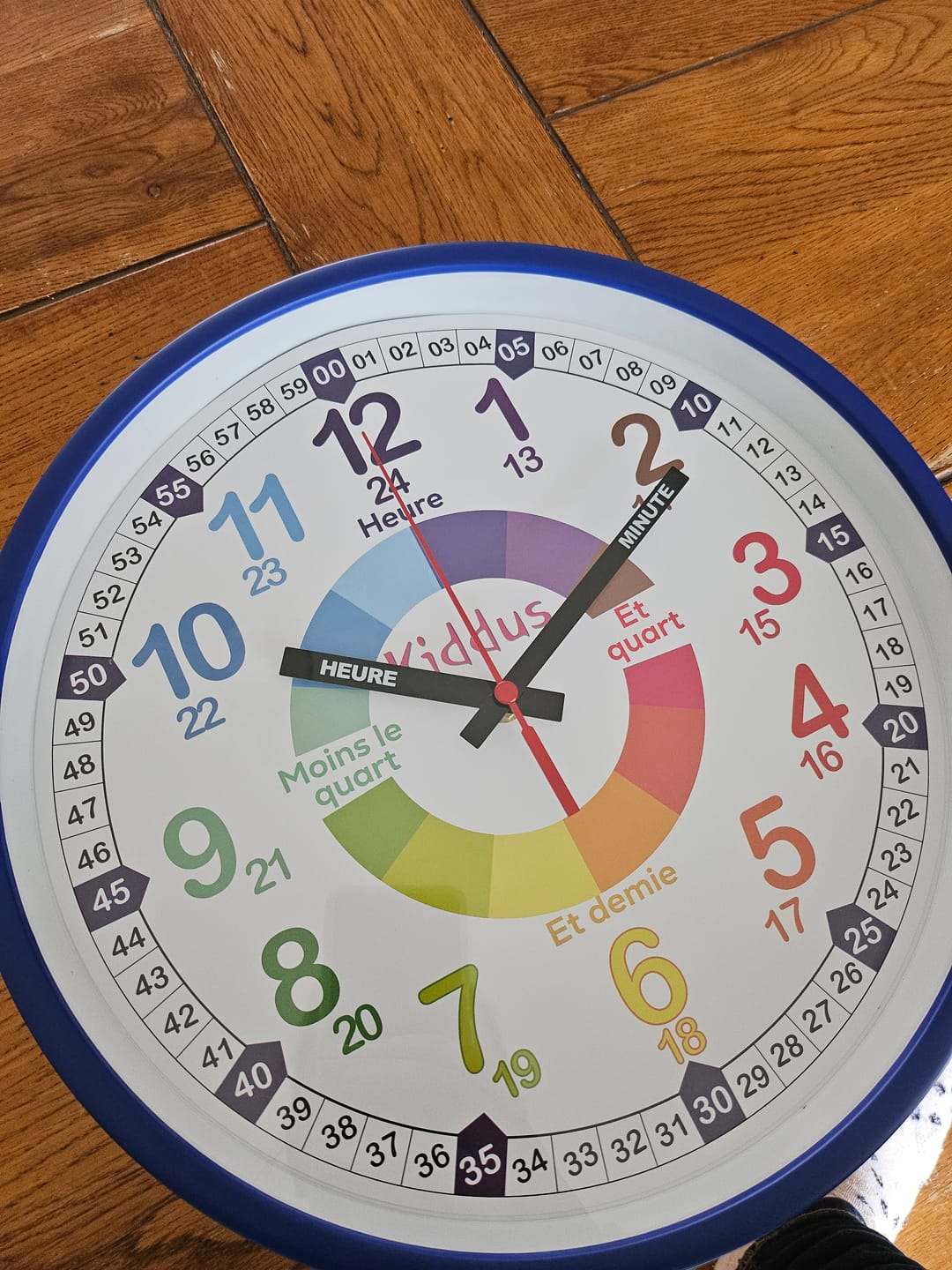 Customer photo review of Blue Time Teacher XL - Children's Learning Wall Clock