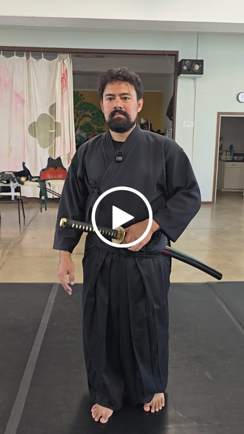 Customer video review of The Surudoi Handmade Katana Extra Sharp Spring Steel Unokubi-Zukuri