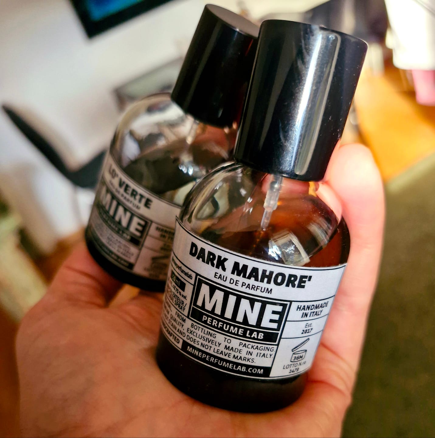 Customer photo review of DARK MAHORE'