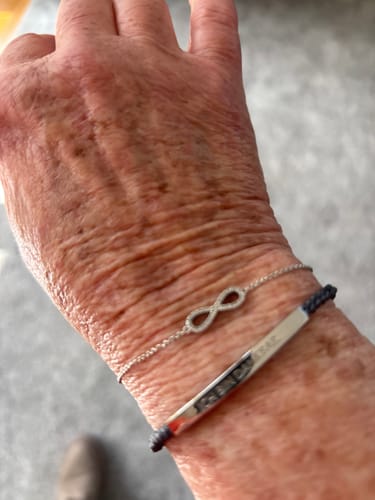 Customer photo review of Armband "Ich bin dankbar."