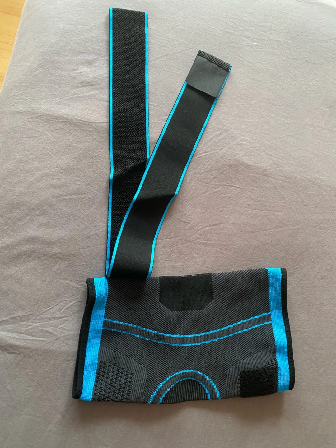 Customer photo review of Compression Knee Support Sleeve