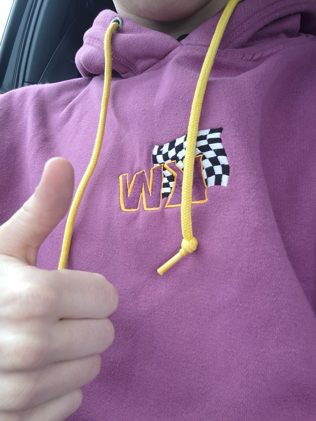 Customer photo review of Street Society "KW Edition 03" Hoodie lila