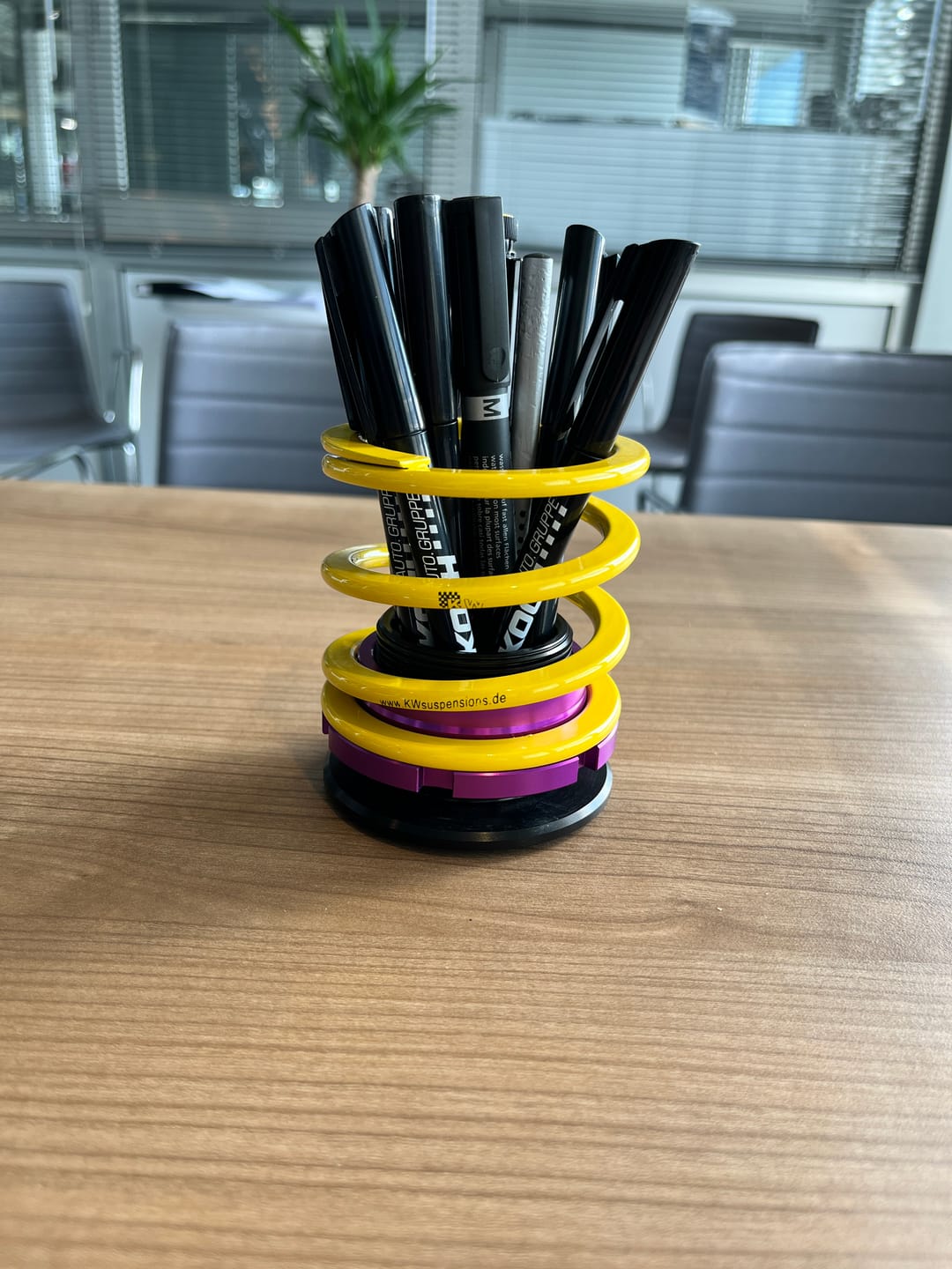 Customer photo review of KW höheneinstellbarer Stifthalter