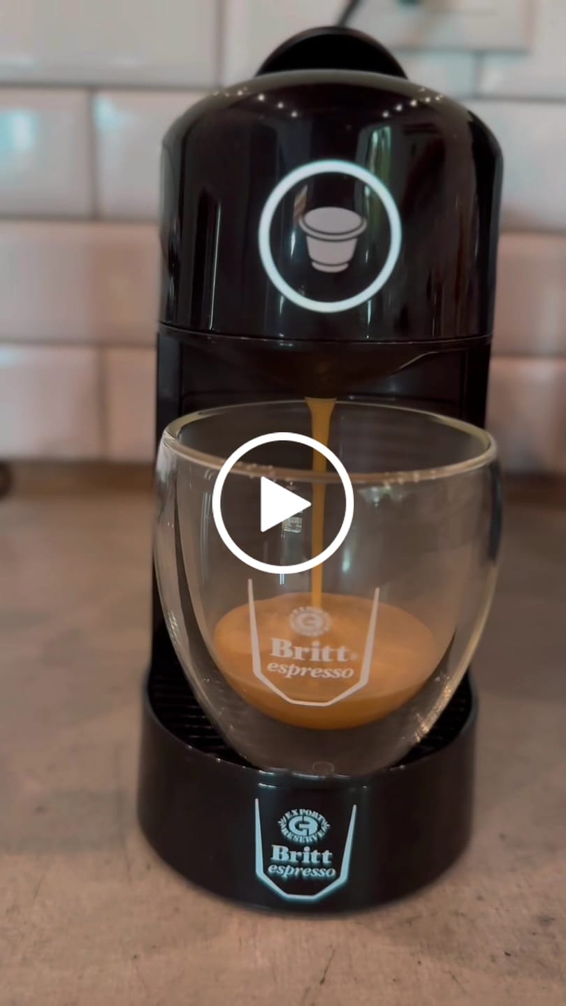 Customer video review of Espumador Britt Espresso De 2 Piezas