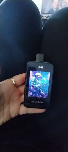 Customer photo review of JNR - MediaMax - 40K - Puff / Vape Jetable - 2% nicotine - Smart connect
