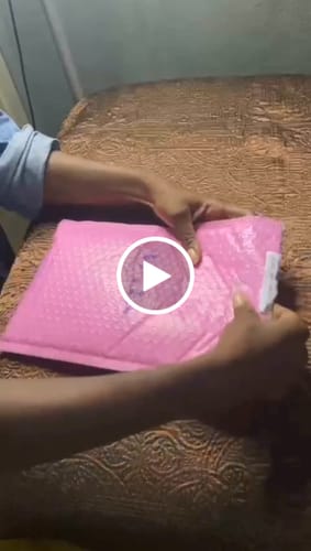 Customer video review of Butterfly Eyelash Tweezer