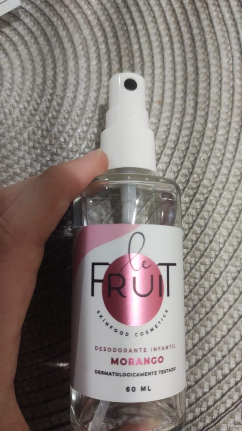 Customer photo review of Desodorante Diário Teen
