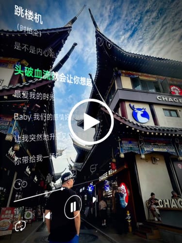 Customer video review of 9FORTY A-Frame Essential Logo Black Snapback