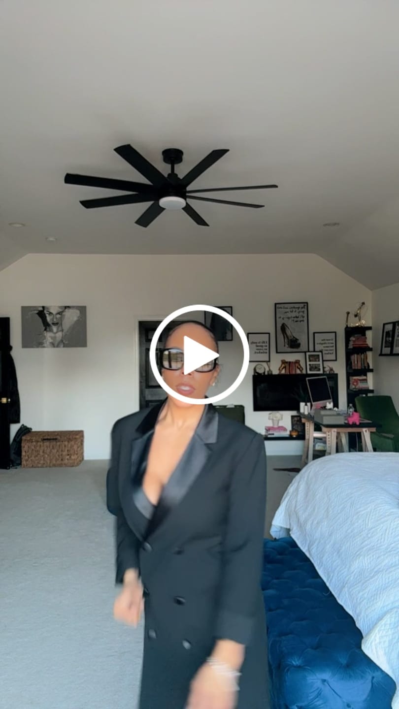 Customer video review of AKA Classic Black Sunglasses