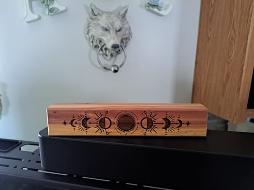 Customer photo review of Lunar Phases Engrave Council of 7 Dice Vault