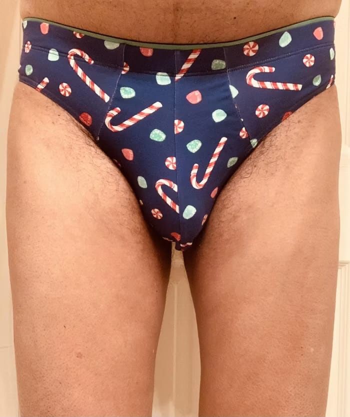 Customer photo review of 3-pack Men's Sexy Skull Low-rise Thong