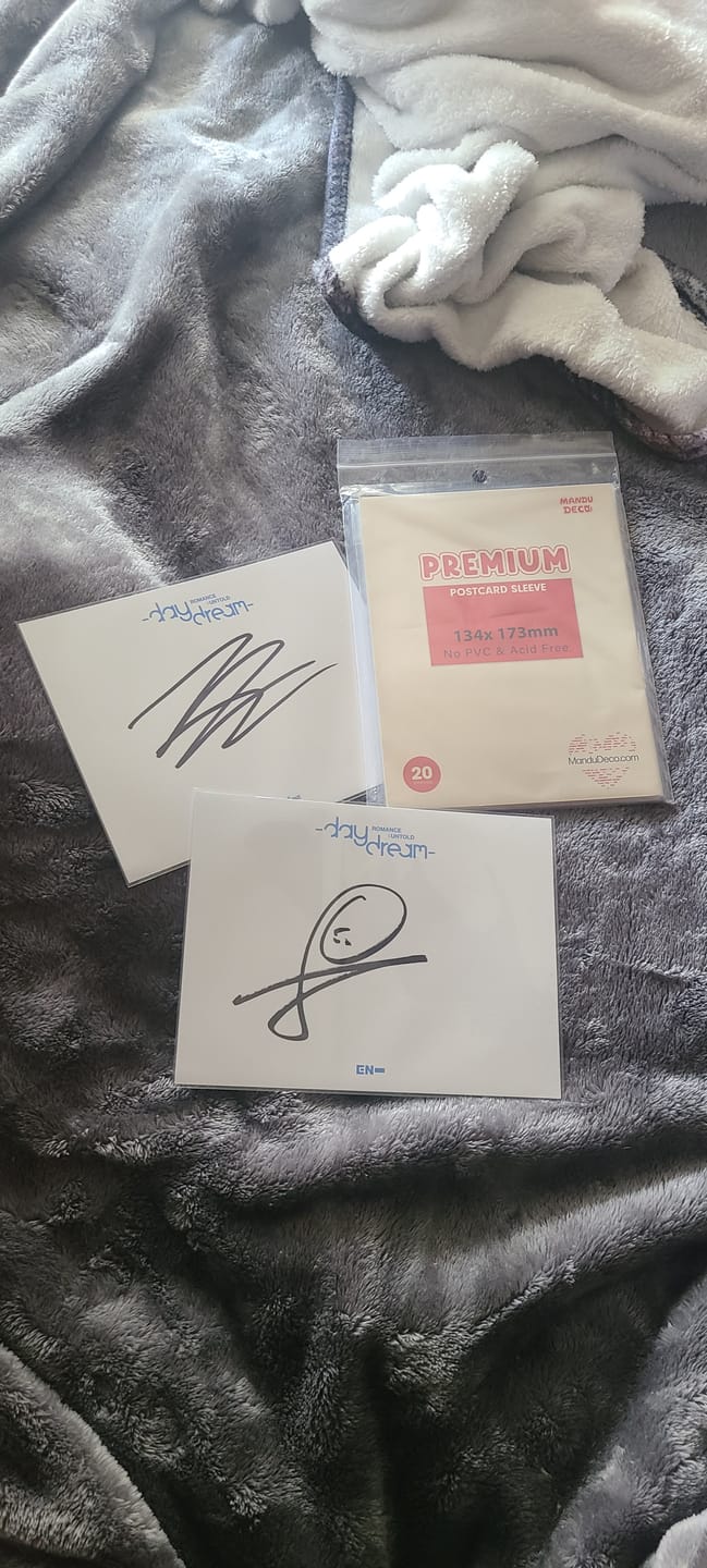 Customer photo review of LIMITED EDITION: PREMIUM POSTCARD SLEEVES - ROMANCE VERSION (134x174MM)