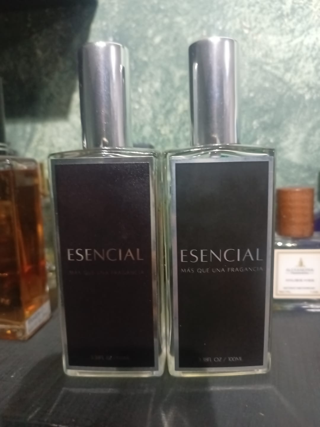 Customer photo review of H172 Inspirado en: 360 Red - Perry Ellis