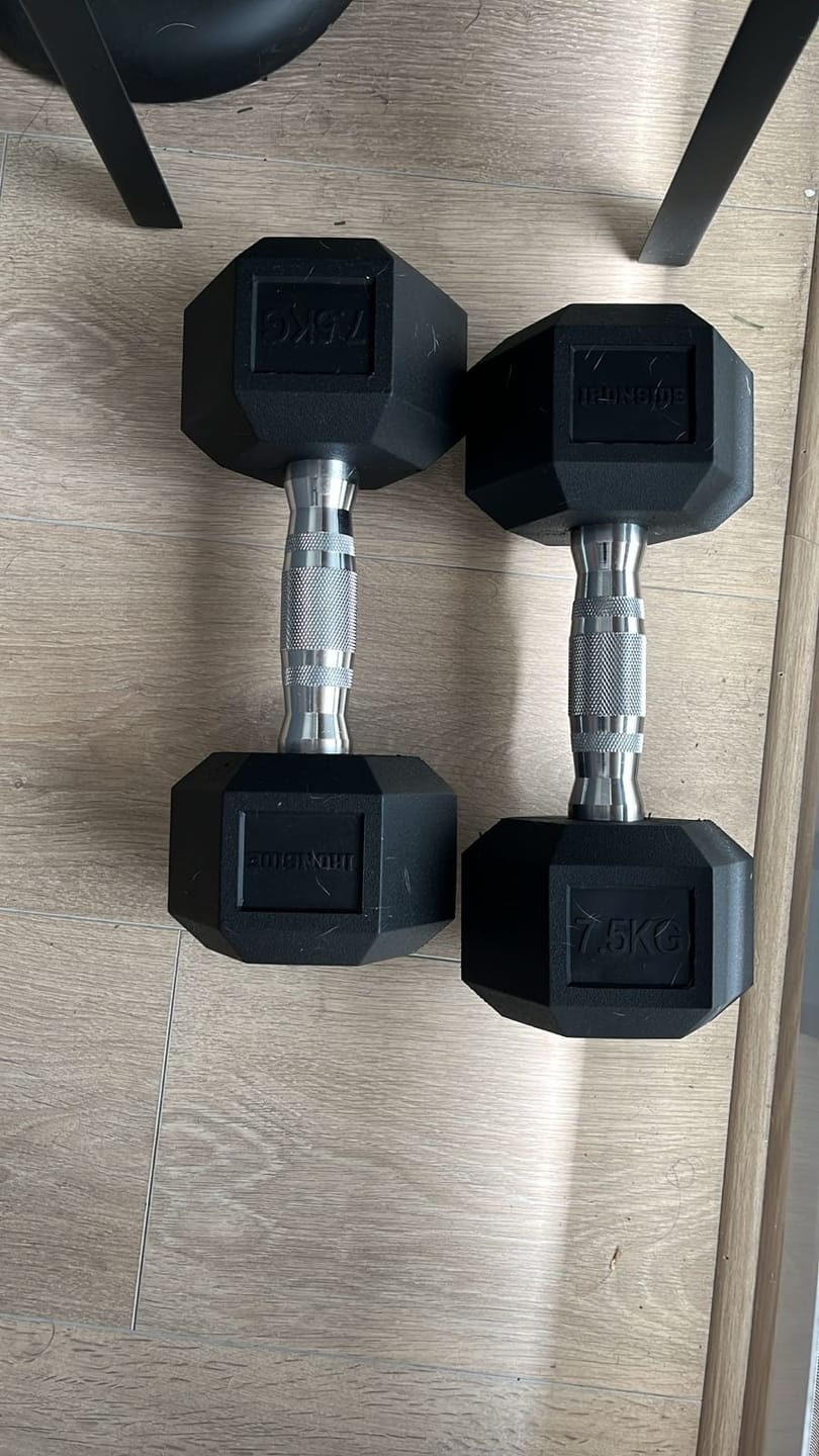 Customer photo review of Par de Mancuernas Hexagonales 2.5 a 17.5 KG IRONSIDE