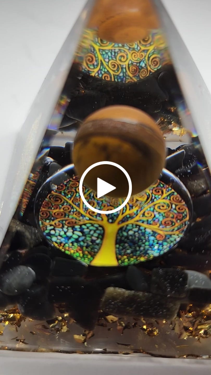 Customer video review of Orgonite Tiger's Eye Obsidian Pyramid