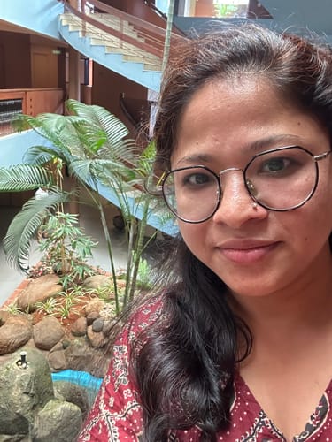 Customer photo review of Maroon Grey Printed Maternity Feeding Kaftan Night Suit