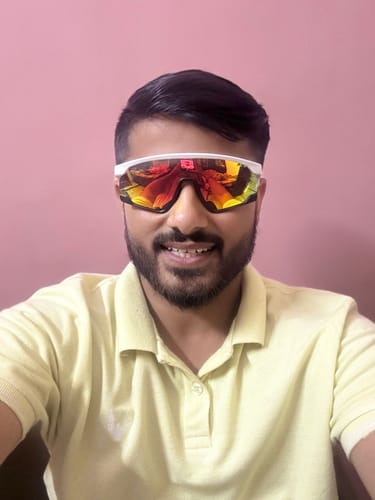 Customer photo review of Drift Z | White Polarised Sunglasses (Multicolor Lens - PMG6270)