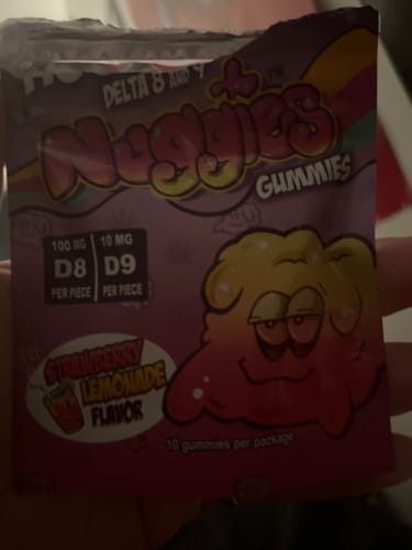 Customer photo review of NUGGIES GUMMIES D8-D9 STRAWBERRY LEMONADE