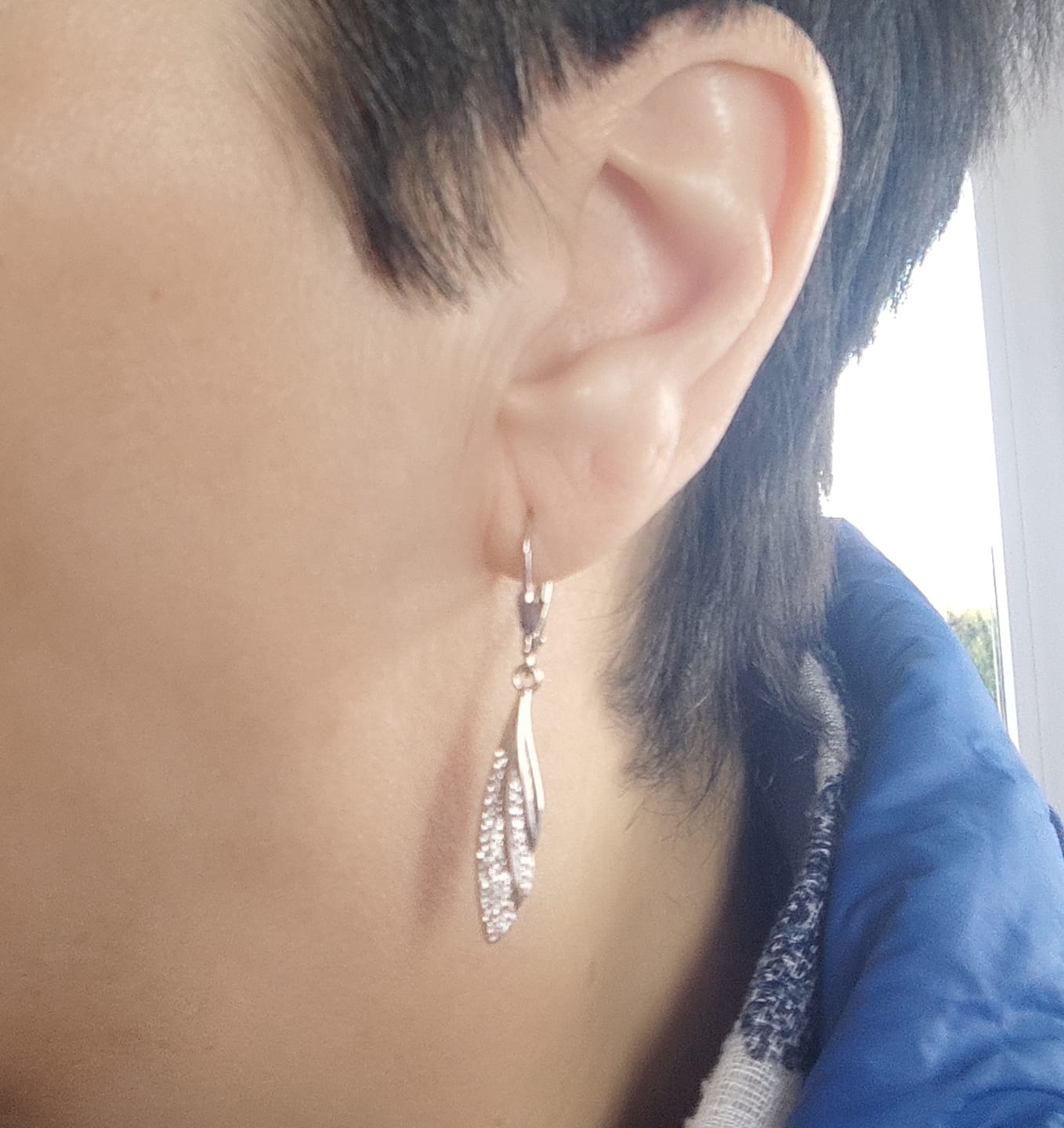 Customer photo review of Engel Flügel Feder Ohrhänger in 925 Silber