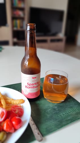 Customer photo review of Sparkful Kombuča ar rabarberiem un mate tēju, bezalkoholisks