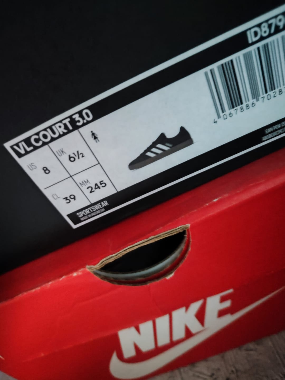 Customer photo review of Zapatilla Adidas Vl Court 3.0 Mujer Negro