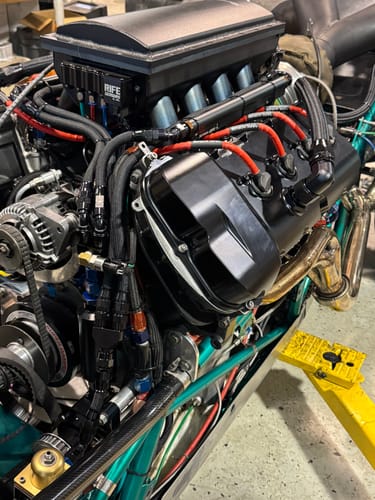 Customer photo review of Motion Raceworks Billet Coyote Valve Covers