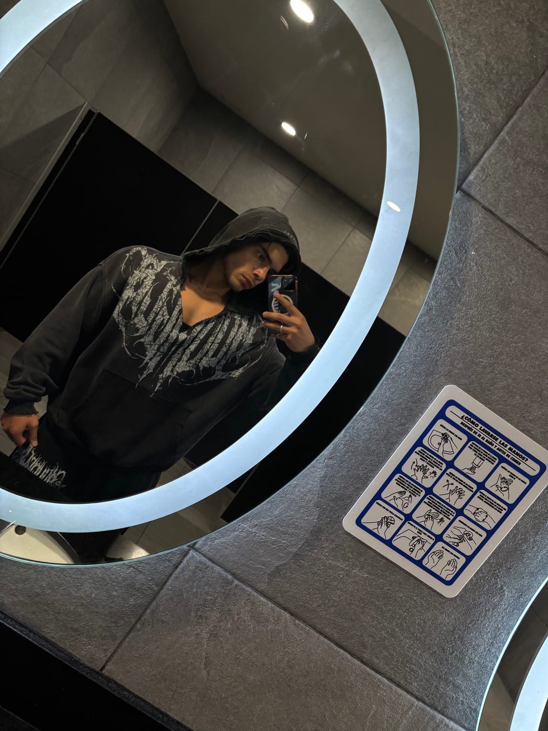 Customer photo review of 5082 - Anarchy Hoodies