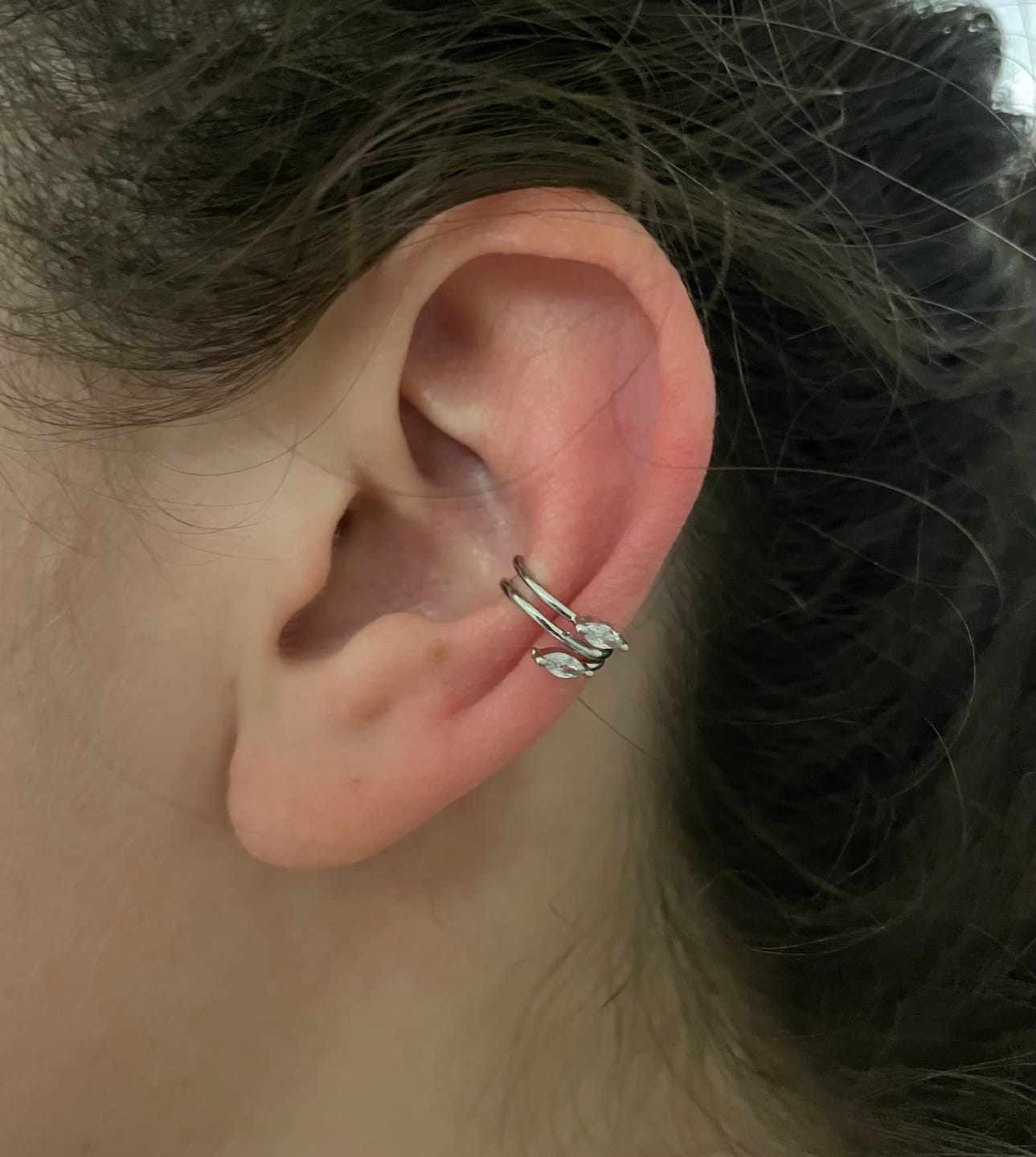 Customer photo review of Swirl Ear Cuff
