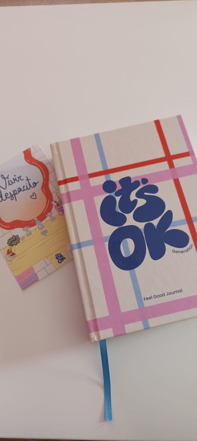 Customer photo review of Feel Good Journal | Portada Picnic